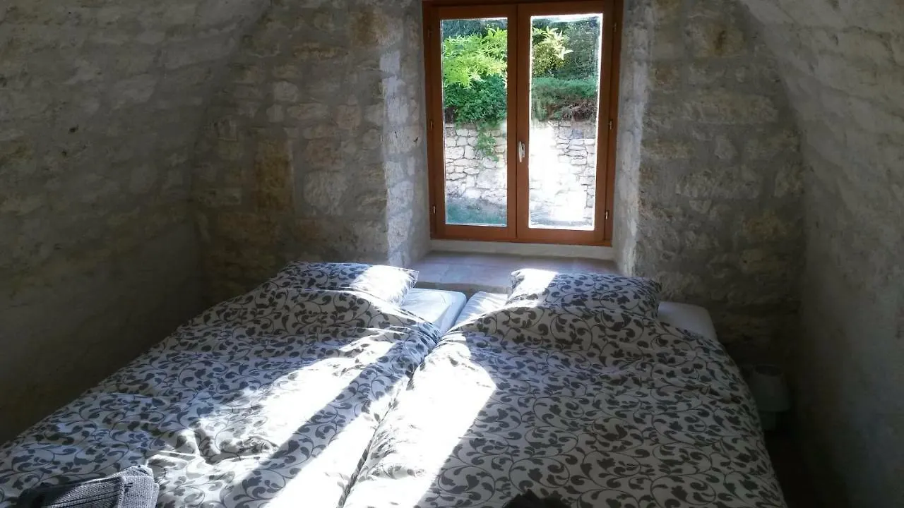Gites La Peyrouliere Aurignac
